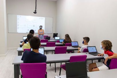 The Globe Formación - Academia de Inglés