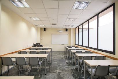 UB - Escuela de Idiomas Modernos
